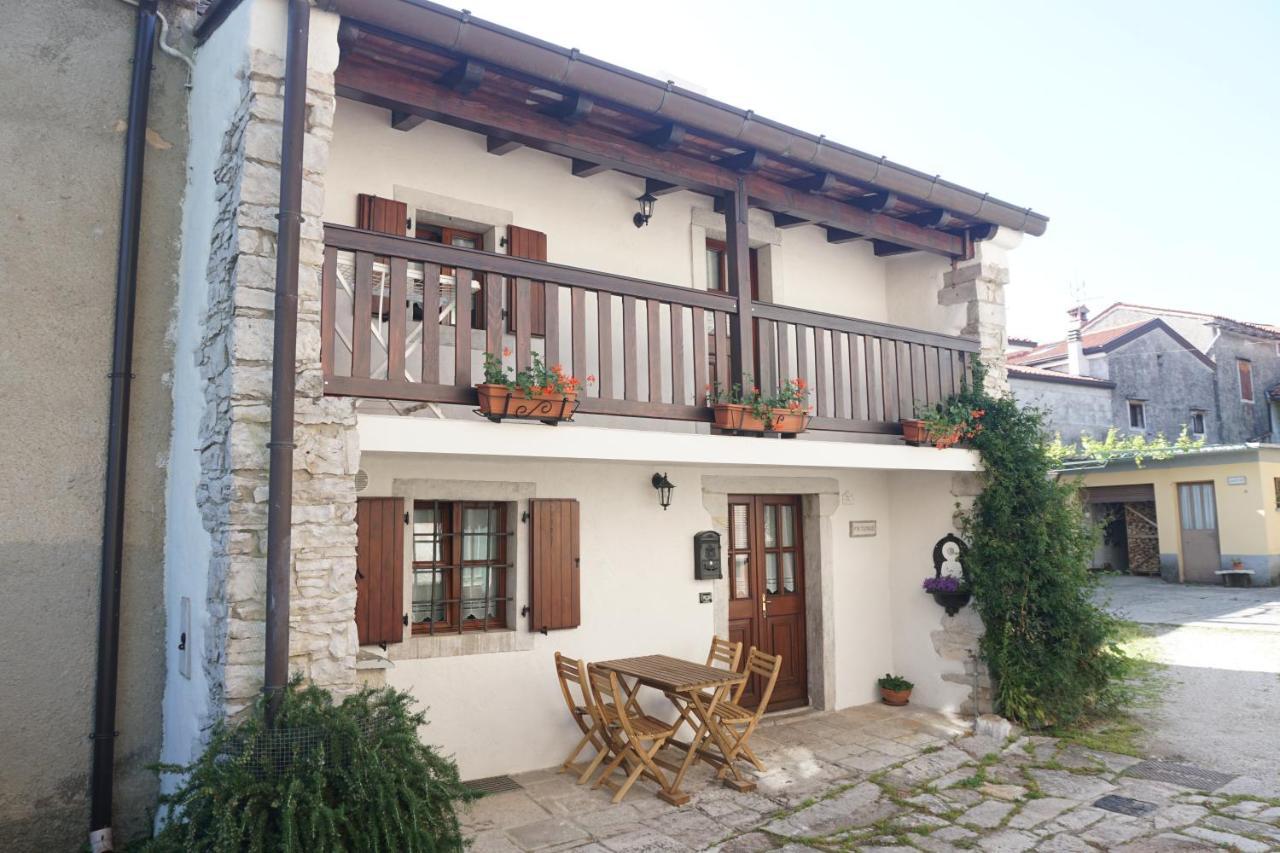 Casa Vacanze Alenka Borgo Grotta Gigante المظهر الخارجي الصورة